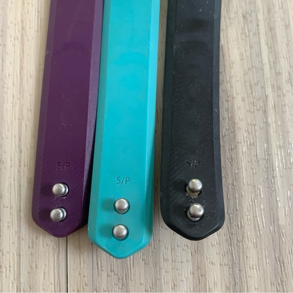 3 Fitbit Brand Bands - for Fitbit Alta and Fitbit Alta HR, size small EUC - Picture 3 of 3